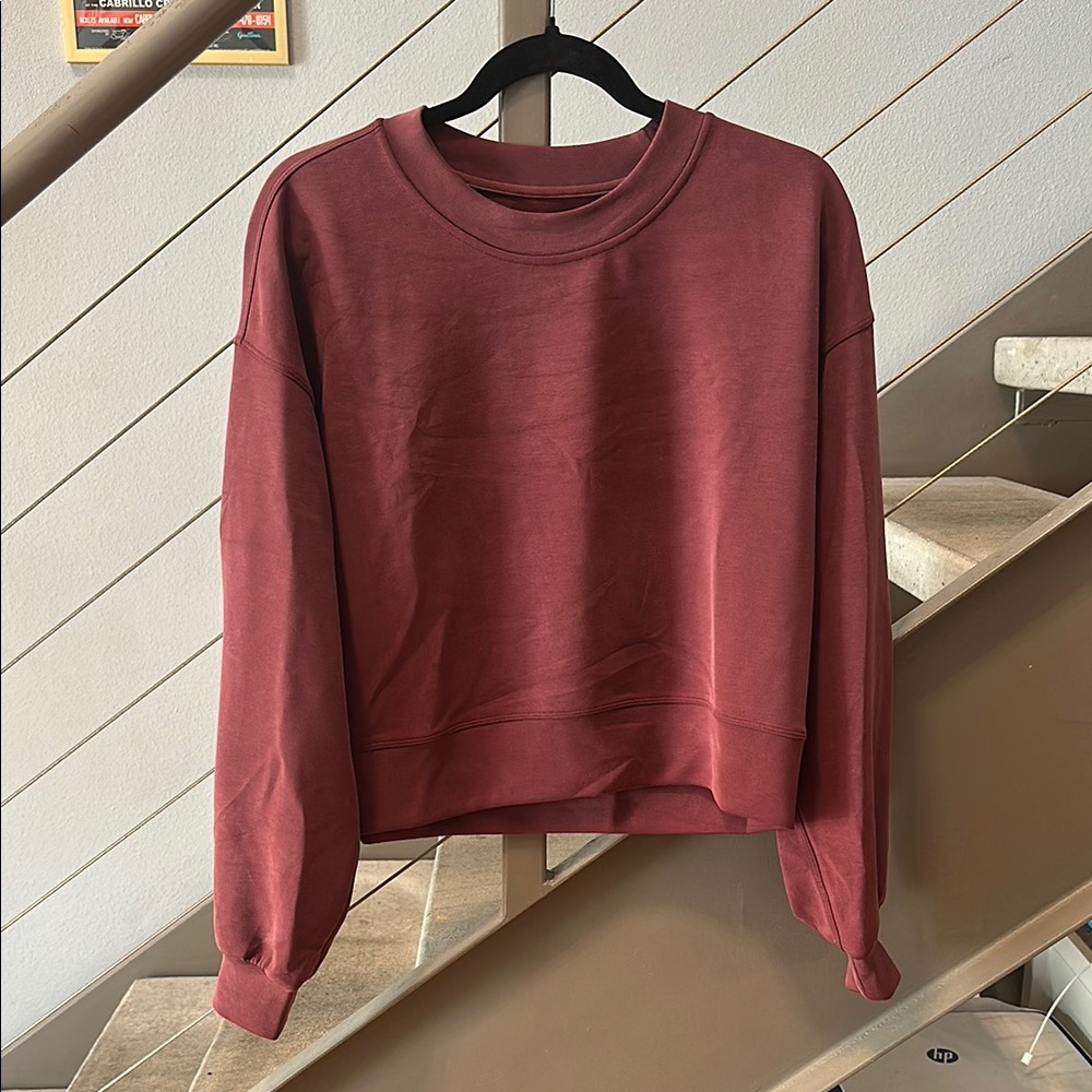 Lululemon Perfectly Oversized Cropped Crew *Softstreme